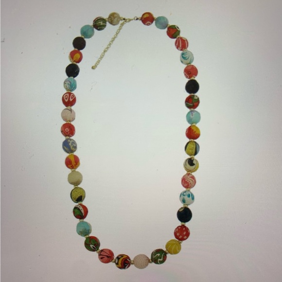 Kantha Garland Necklace - Picture 2 of 4